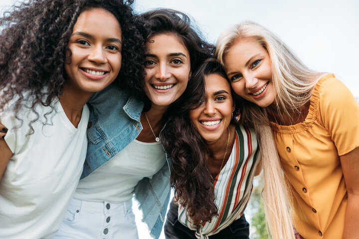 Wissenslücken beim Thema Fruchtbarkeit: Was junge Frauen der Generation Z wirklich wissen Wissenslücken beim Thema Fruchtbarkeit: Was junge Frauen der Generation Z wirklich wissen